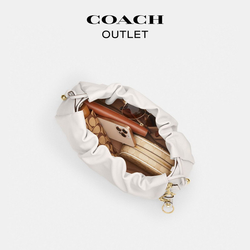 [New Year's Gift] COACH Outlet Women's Cow Leather Faye No. 38 Shoulder Bag Crossbody Bag