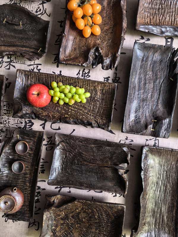 Four Famous Woods of the Ming and Qing Dynasties: Tielimu (Ironwood), Incomplete Weathered Fruit Plate, Nailed Texture Storage Plate, Four-Legged Tea Tray, Pastry Plate Four Famous Woods of the Ming and Qing Dynasties: Tielimu (Ironwood), Incomplete Weathered Fruit Plate, Nailed Texture Storage Plate, Four-Legged Tea Tray, Pastry Plate