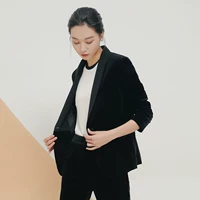 Высокий черный [вверху] [01 Модель 761]