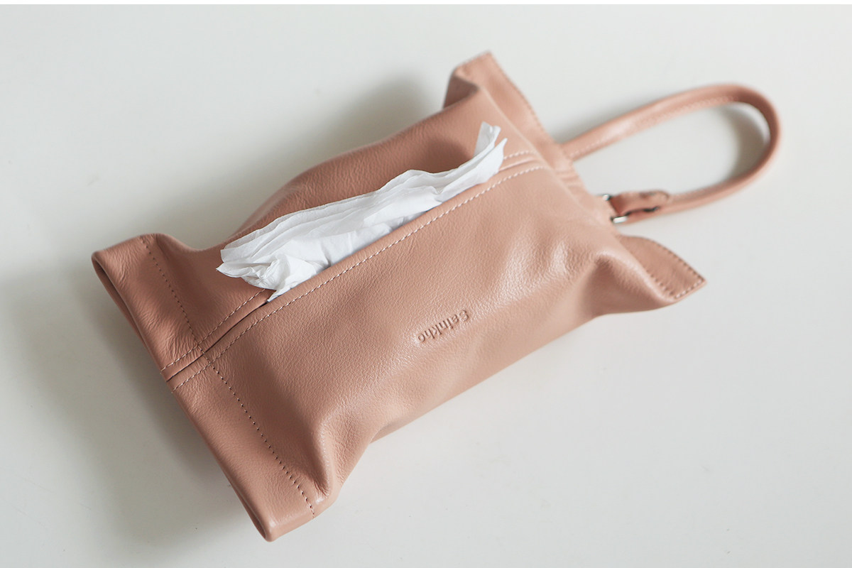 Car-Mounted High-End Tissue Box, Car Armrest Box, Tissue Box, Face Towel Storage Bag, High-End Tissue Cover