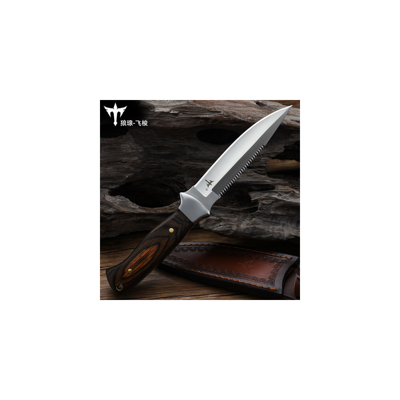 Outdoor pocket knife sharp portable knife self-defense knife outdoor survival Russian fixed knife with blades and teeth