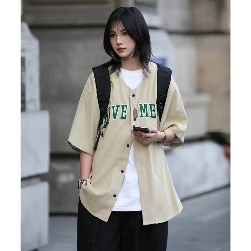 Summer Printed Short-Sleeved Shirts for Men and Women, V-Neck Baseball Uniforms, Trendy Hip-Hop Japanese Style Retro Half-Sleeved Layered Shirts