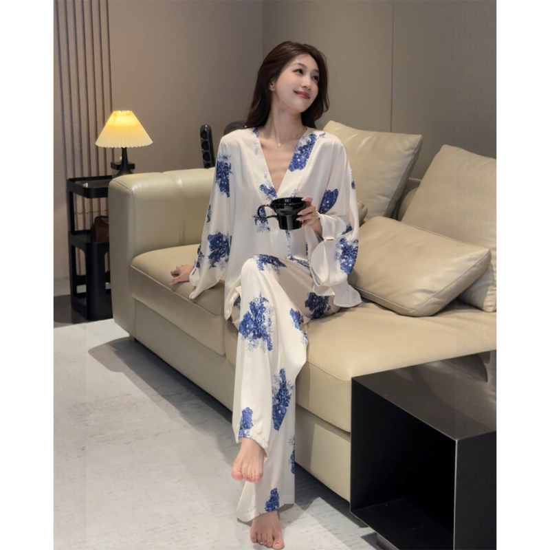 Korsz Silk Pajamas for Women, Spring, Autumn and Summer, Long-Sleeved Pants Set, New Chinoiserie V Neck Home Clothes, Can Be Worn Outside, High-End Feel