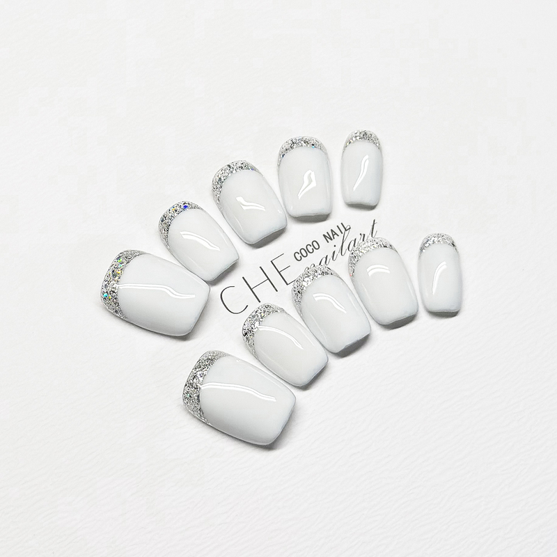2026 New Style Handmade Nail Art Wearable Nails with Sparkling Crushed Diamonds, Reverse French Style, Solid Color, Light Luxury, High-End Feel, Brightening Effect 722