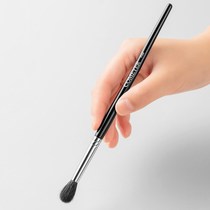 Enchantment Makeup Brush Eye Shadow Fainting Brush Soft Capillary Light Wool Eye Shadow Brush Small Round Head Nose Shadow Brush Eye Fainting