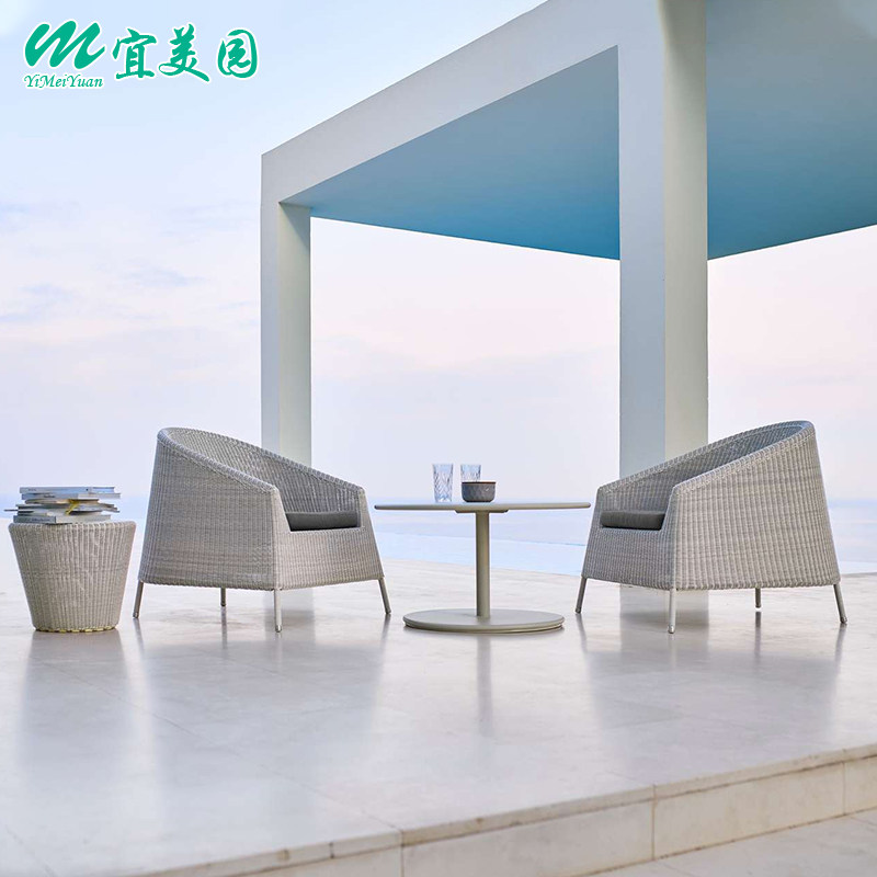 Outdoor rattan lazy sofa bed and breakfast hotel courtyard sofa balcony leisure outdoor rattan furniture sofa coffee table