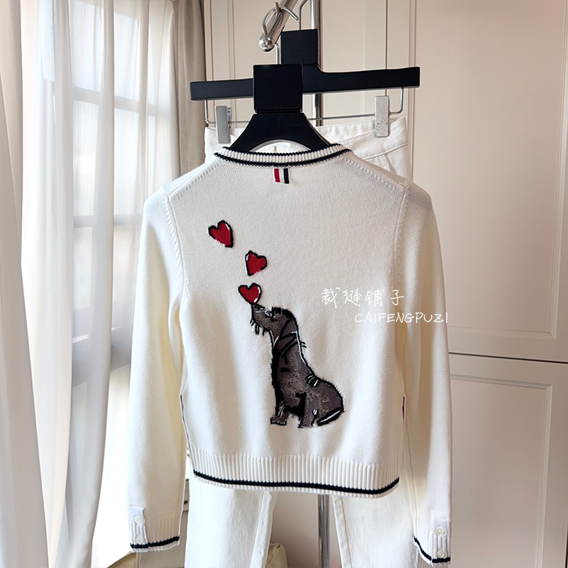 Tb Round Neck ~ Valentine's Day Heart Dog! Worsted Merino 100% Pure Wool Knitted Cardigan Sweater Jacket for Women Tb Round Neck ~ Valentine's Day Heart Dog! Worsted Merino 100% Pure Wool Knitted Cardigan Sweater Jacket for Women