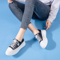 Genuine leather thick bottom small white shoes woman 2021 Summer new 100 hitch Han version pine pastry web face breathable minimalist board shoe tide