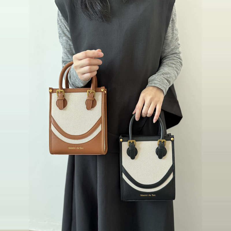 The Price Is over 500! a Must-Have Niche Item! Genuine Leather and Canvas Sheet Music Bag, Handbag, Shoulder Bag, Crossbody Tote Bag