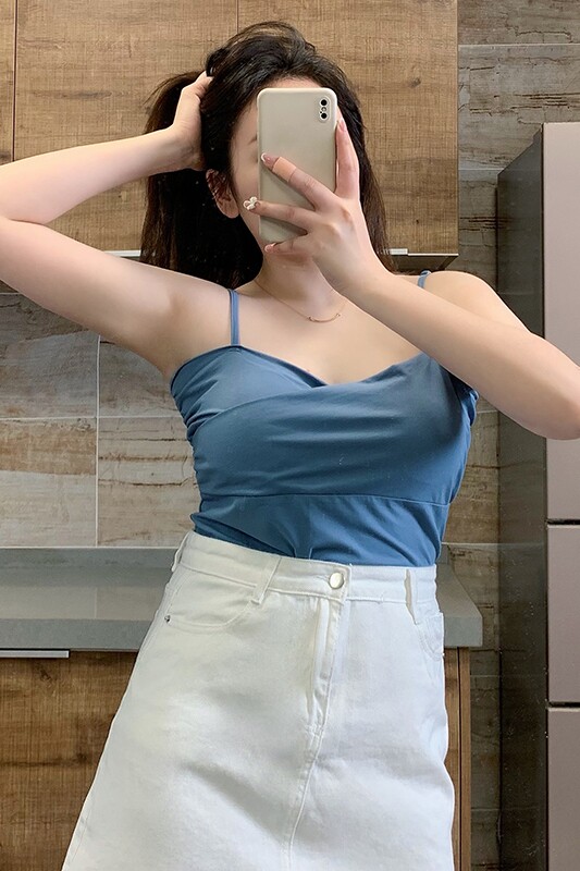 Julu slightly fat custom summer all-match small sling large size fat mm scheming thin bottoming V-neck top