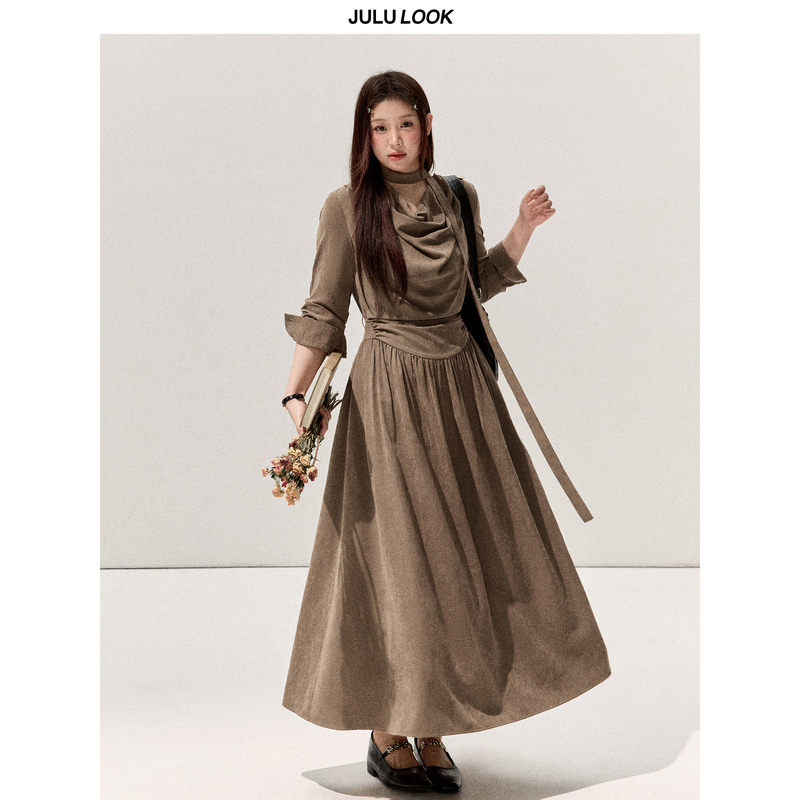 Julu Studio's "Winter's Healing Wood" Plus-Size Dress with a Flared Neckline, Waist-Cinching Design, and Slimming Effect, Large Size Dress Julu Studio's "Winter's Healing Wood" Plus-Size Dress with a Flared Neckline, Waist-Cinching Design, and Slimming Effect, Large Size Dress