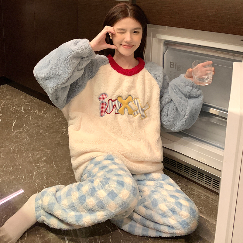 Coral Fleece Pajamas for Women, Autumn and Winter Thickened Home Wear Set, Pullover with Pockets, Flannel Two-Piece Set Coral Fleece Pajamas for Women, Autumn and Winter Thickened Home Wear Set, Pullover with Pockets, Flannel Two-Piece Set
