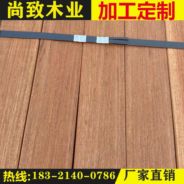 Pineapple Lattice anti-corrosive wood floor outdoor solid wood upright post Plank Trestle Garden Cool Pavilion Long Porch Wicker Eucalyptus armrests stock