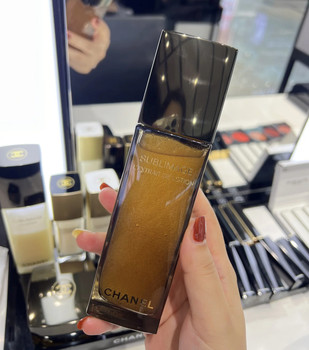 Chanel Luxury Essence Repairing Essence Water 125ml 28-02 (National Version, Simple Packaging)