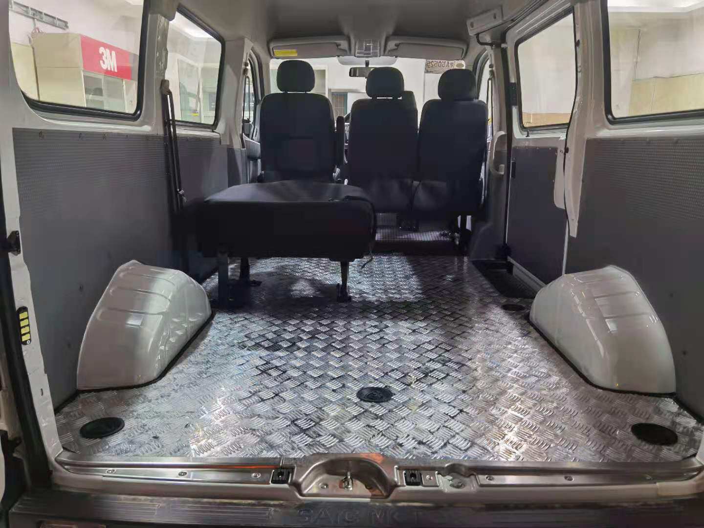 Datong Jiang Suzuki Tailoring Truck Special Floor Stickup Floor Mat Aluminum Alloy Protection Plate Box Car Interior
