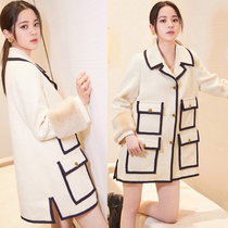 22 Spring and autumn new stars Ouyang Nana with the same loose medium long and small fragrant windy wool what about the coat of women?