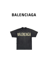 Balenciaga фото