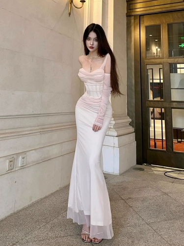 Юбка, элитное вечернее платье, топ без лямок, изысканный стиль, открытые плечи, крой «рыбий хвост»