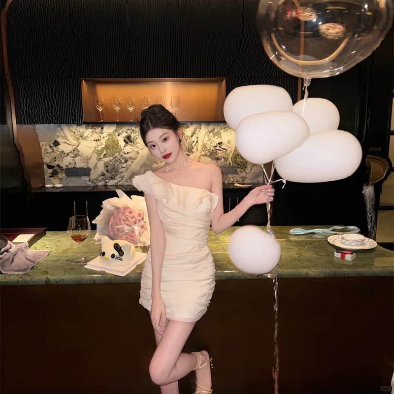 Birthday Dress with a High-End French Style, Party Mini Dress, High-End Light Luxury, Niche Temperament, Off-Shoulder Bodycon Dress