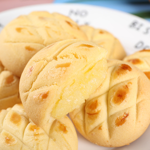 法米诺爆浆曲奇网红零食蔓越莓夹心饼干