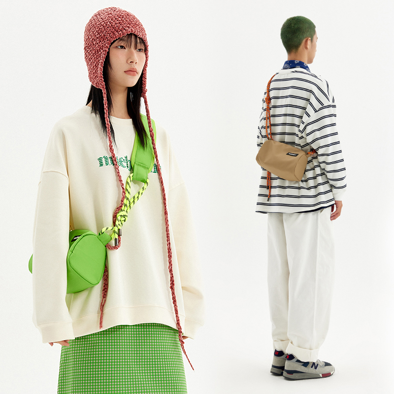 VAOPER Feeding Cards Small Crowdpack Men's 100 Hitch Bag Single Shoulder Bag Woman Pillow Bag Casual Bag Tide Card Backpack-Taobao