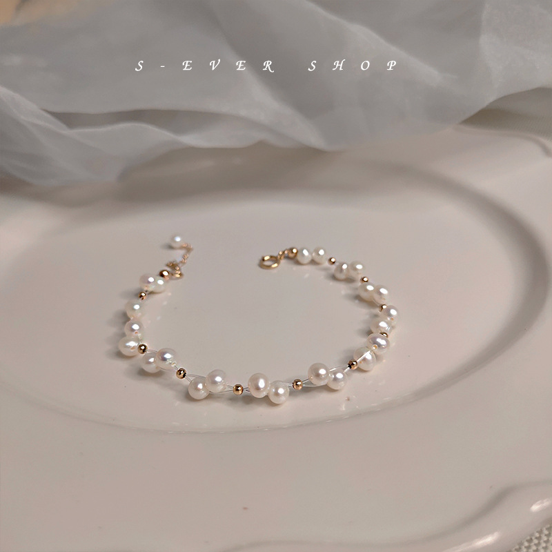 Hand-woven fancy natural small pearl bracelet niche design bracelet does not hit the girlfriends couple birthday gift
