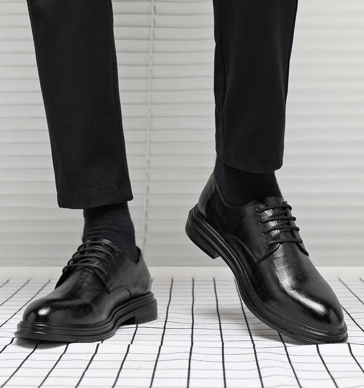 Summer Leather Shoes for Men, Business Formal Wear, Pointed Toe Genuine Leather Casual Men's Shoes, British Youth Soft-Soled Groom's Wedding Suit Shoes