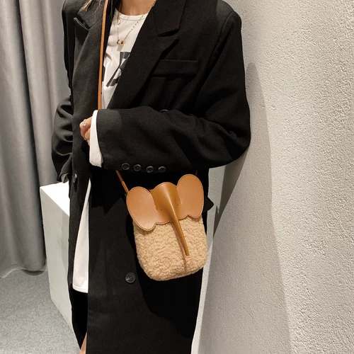 Небольшая сумка, сумка через плечо, коллекция 2023