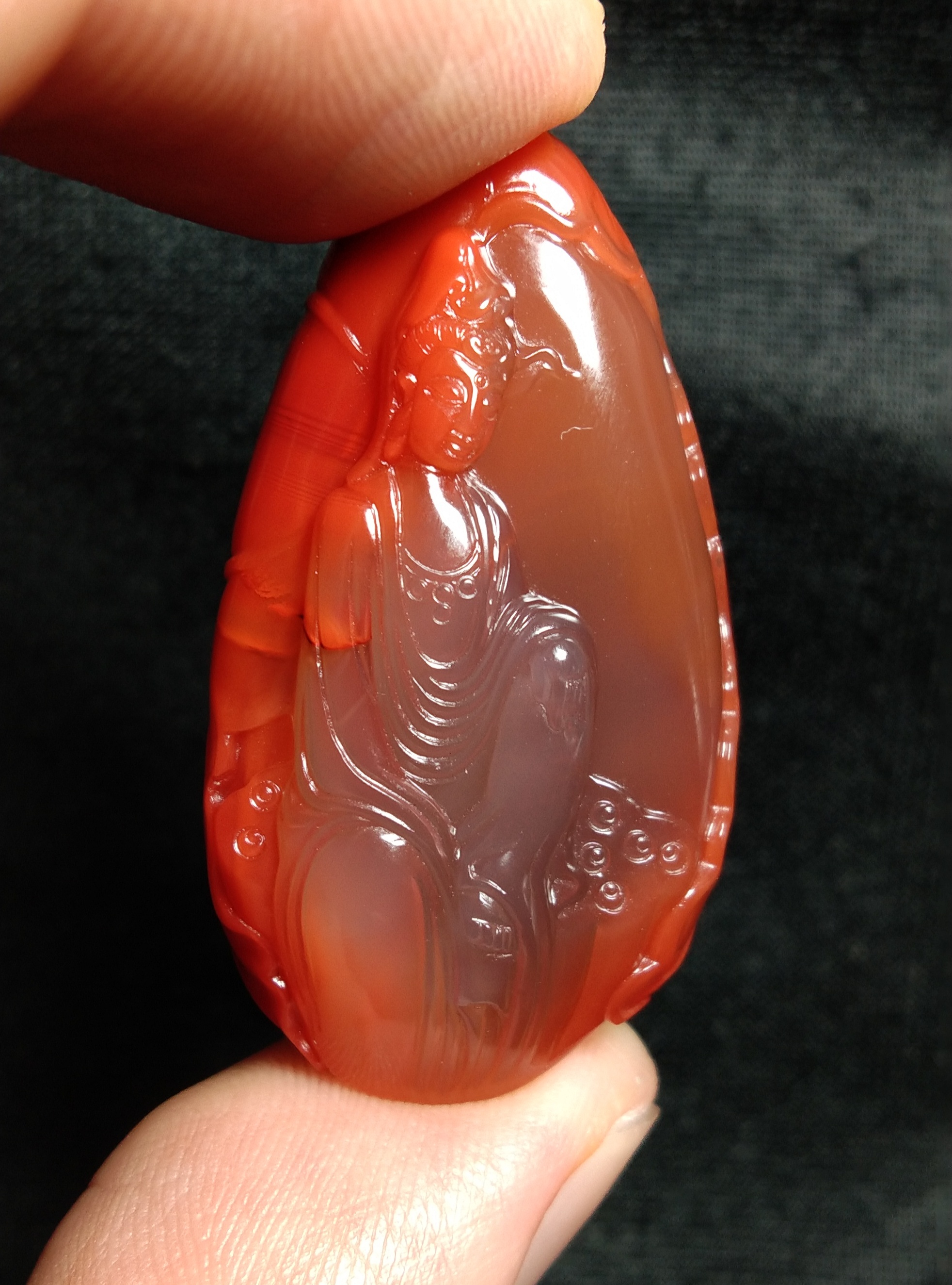 Xiaosu Suchuan material southern red agate persimmon red ice floating old-fashioned bead hand Guanyin pendant magnolia flower bag pulp hand card