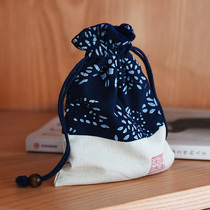 Japanese-style high-quality texture blue dye printing plus velvet bag pull drawstring literary lipstick text play storage small fresh cloth bag