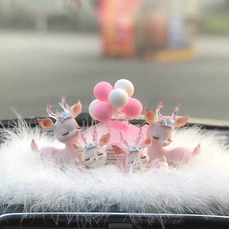 All the way safe deer car ornaments car perfume aroma goddess lasting light fragrance high-end net red car interior decoration