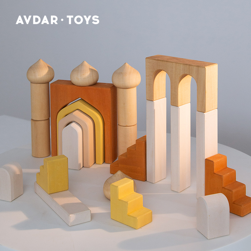 AVDAR imported linden wood toys assembled educational children's educational building blocks large particles solid wood castle building blocks