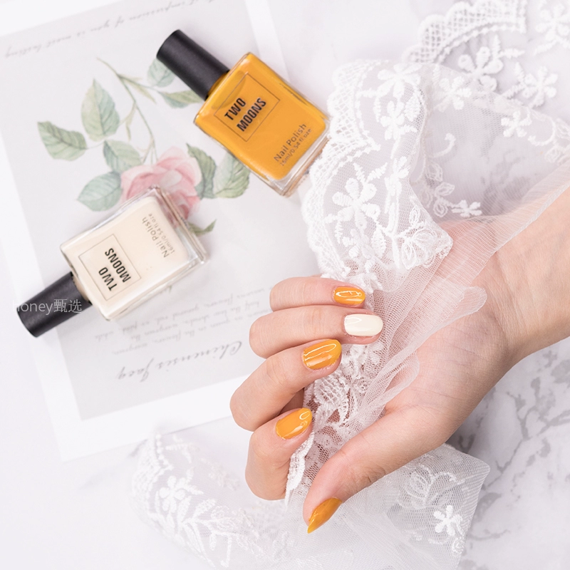 Năm 2020 Màu kẹo Tây Hai Mặt Phổ biến Hyuna Nail Lemon Yellow Beige Turmeric Milk White Nail Polish - Sơn móng tay / Móng tay và móng chân