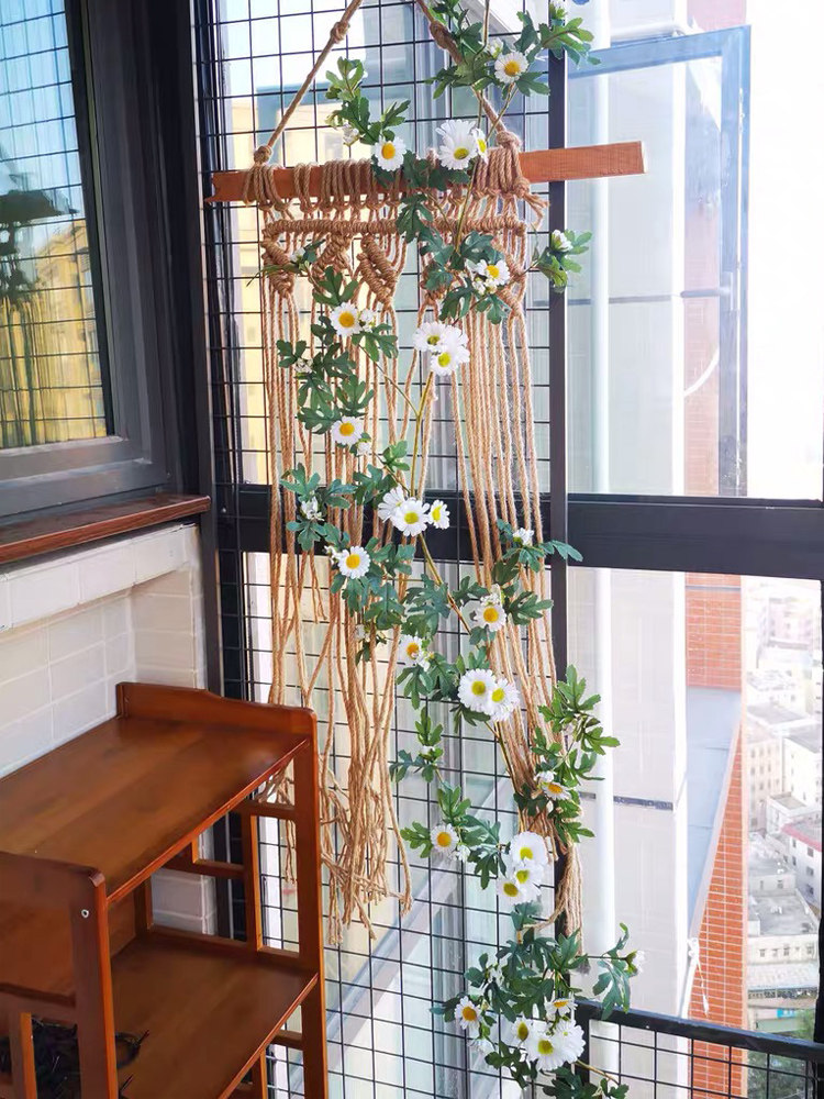 Simulation of small daisies fake flowers rattan rattan living room air conditioning pipe Indoor window occlusion indoor green vine decoration
