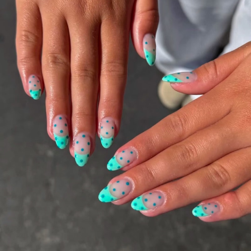 ins High-End Style Series Polka Dot French Style Handmade Wearable Nails, Elegant and Complexion-Enhancing, European and American Style ins Nail Art Nail Tips