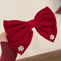 Из жемчуга, в цветочек, 8см