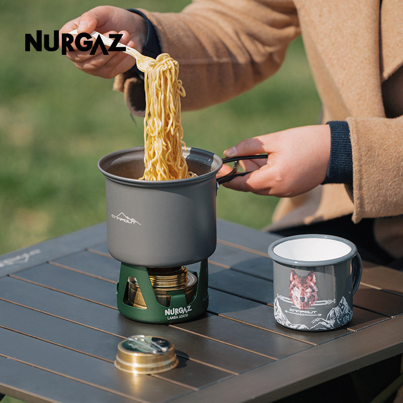 Solid Alcohol Stove Outdoor cooking tea Wild Cooking stove Field portable furnace Sub-integrated liquid windproof camping