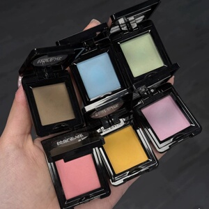 【1件85折】玫珂菲单色眼影