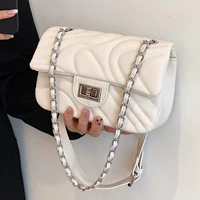 Bei White Crossbody регулируется