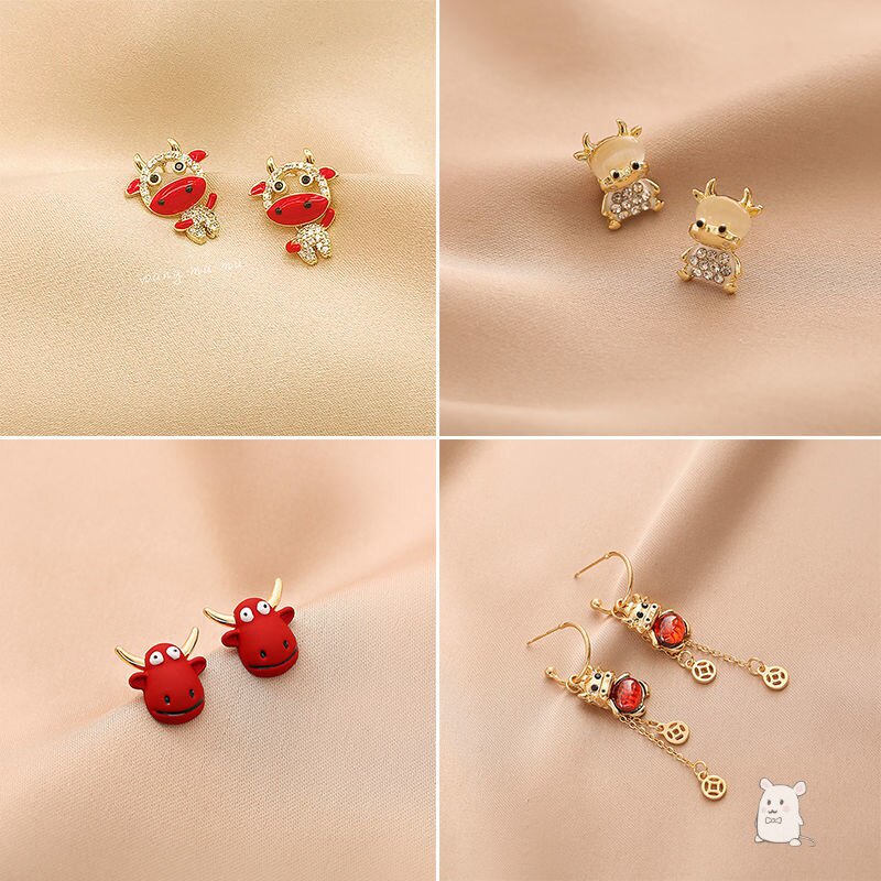 This year's life earrings 2021 The new Niu Lunar New Year's Lunar New Year's Lunar New Year's Lunar New Year Dai's festive earrings are small and delicate