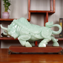 Jade Bull Swing Piece Big Bull Craft Decorations for the property Office Desktop Living room Feng Shui Wall Street Bull