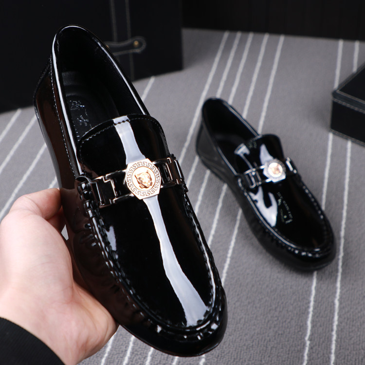 Black Lacquered Leather Bean Shoes Man Genuine Leather Summer Bright Leather Face Sloth Shoes One Foot Pedal Lefu Shoes Men Casual Leather Shoes