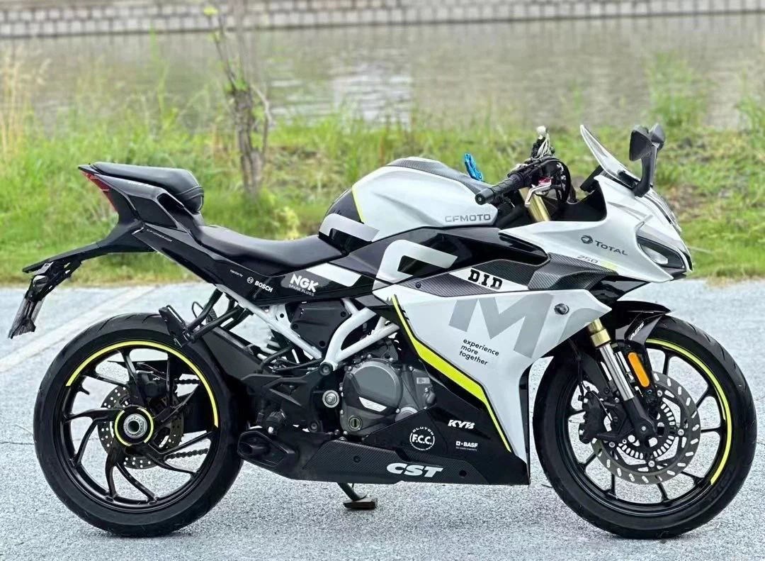 Dongfeng NK250CC уличный автомобиль, дорожный гоночный тяжелый механизм, 450SR двойной цилиндр водяного охлаждения мотоцикл