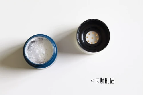 Япония Fujiko New Panton Powder Пушистые пушистые волосы удары по шампуням и масляной головке ленивый артефакт натуральная форма