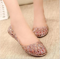 Xia new womens sandals Crystal plastic jelly hollow hollow drifting flat sandals shoes outside wear single rain shoes