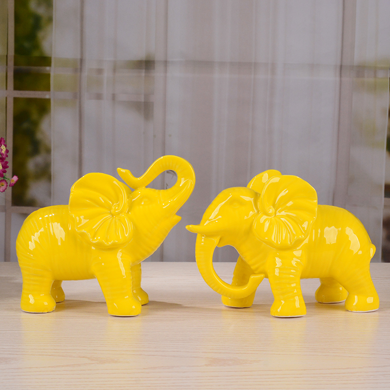 Yellow Ceramic Fortune-Attracting Elephant Figurines, a Pair of Wealth-Attracting and Water-Absorbing Elephants, Living Room Opening and Housewarming Gifts, Office Desk Decoration
