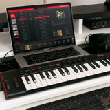 IK Multimedia IRIG Keys 2 -е поколение 37 Ключ USB MIDI -контроллер клавиатуры с интерфейсом наушников