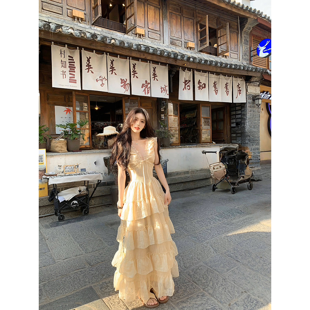 Yikett「スカーレットスカート」スリムウエストとロングスカートのレディース用ヘビーVネックサスペンダードレス