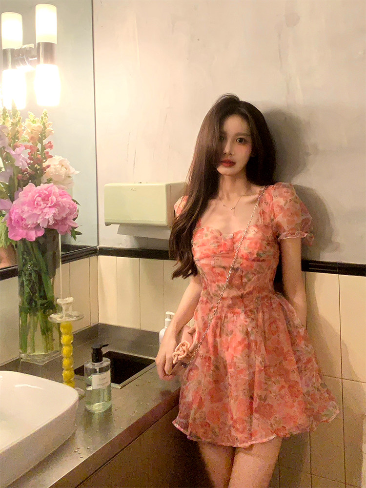 A sweet peach yikett 