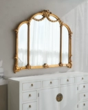 Европейская стиль резанная стена -Трехстороннее складное зеркальное зеркальное заправка на рабочем столе